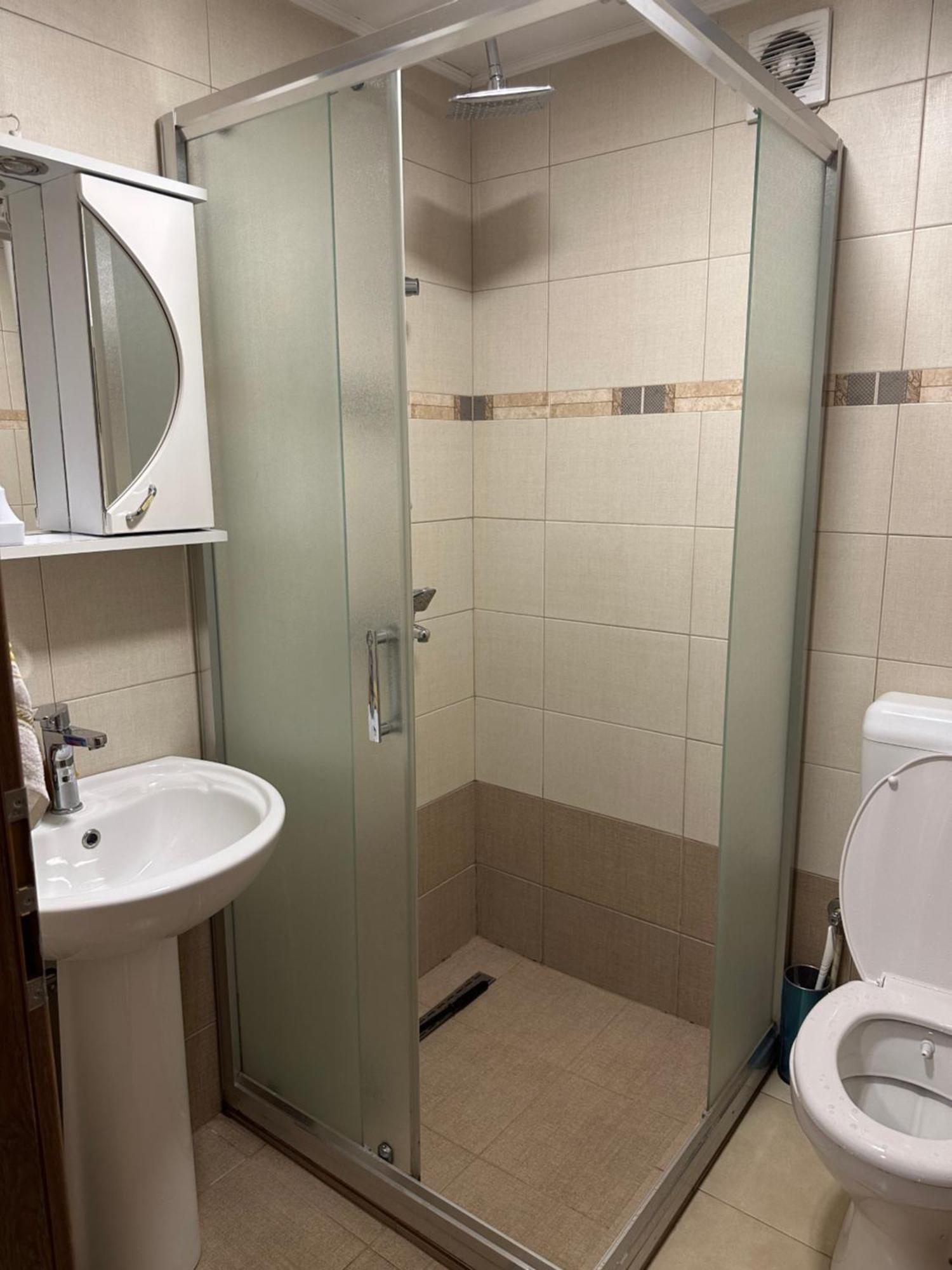 Garden Guesthouse Gjakova Luaran gambar